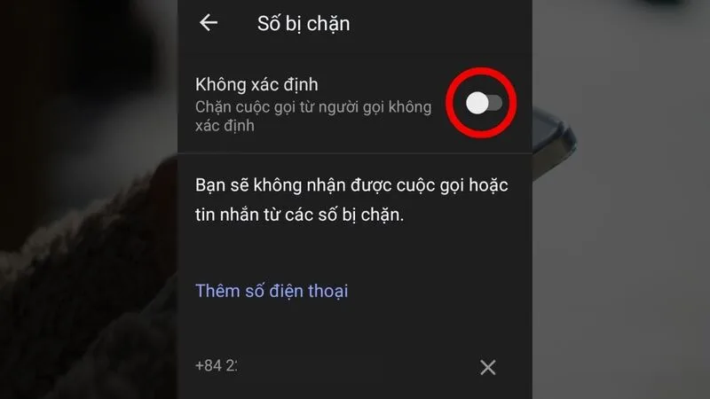 Biết cách chặn số lạ trên Samsung giúp giảm phiền nhiễu, hạn chế cuộc gọi lừa đảo và bảo vệ sự riêng tư trong sinh hoạt hằng ngày.